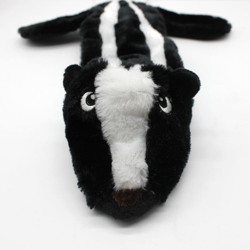 Peluche para perros con forma de zorrillo